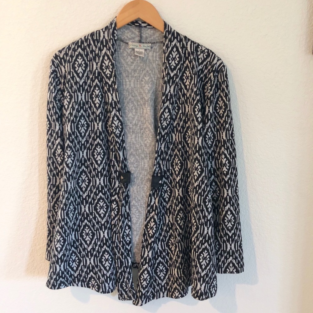 2/$10 Vintage Suzie Black and White Drape Cardigan